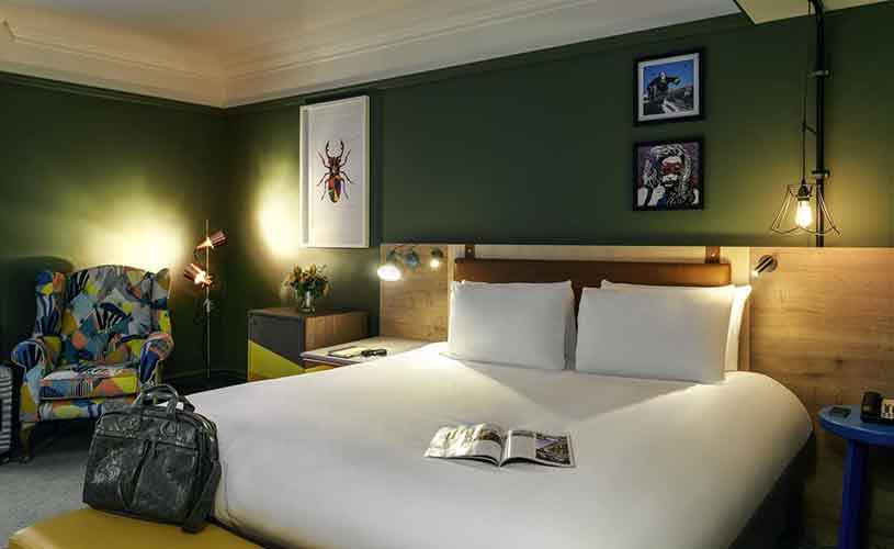 Bedroom at Mercure Bristol Grand Hotel